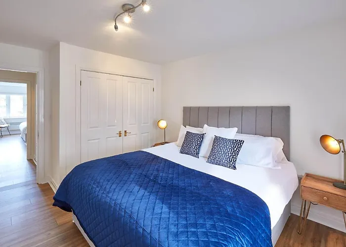 Host & Stay - Freshwater View